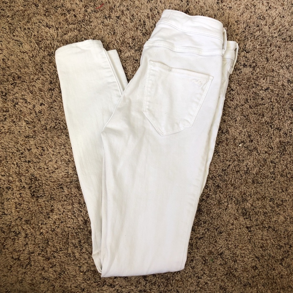 white hollister jeans